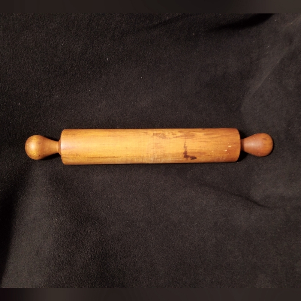 Vintage Solid Wood Rolling Pin W/Ball Handles